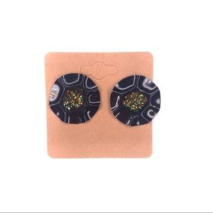 Black Red Green Gold Pierced Round Earrings
